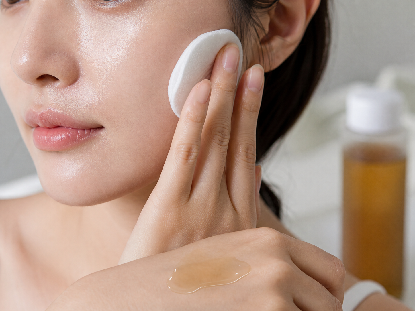 Tannic Acid 성분이 쓰이는 보습 제형 질감 이미지