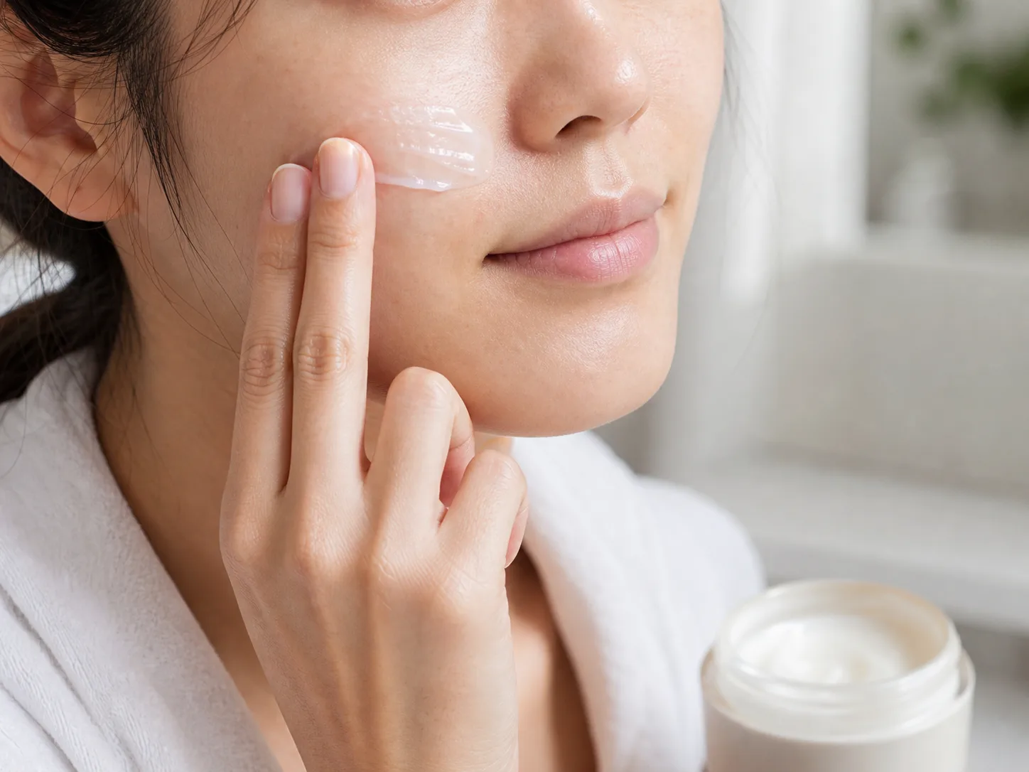 Beta-Glucan product texture being applied to skin