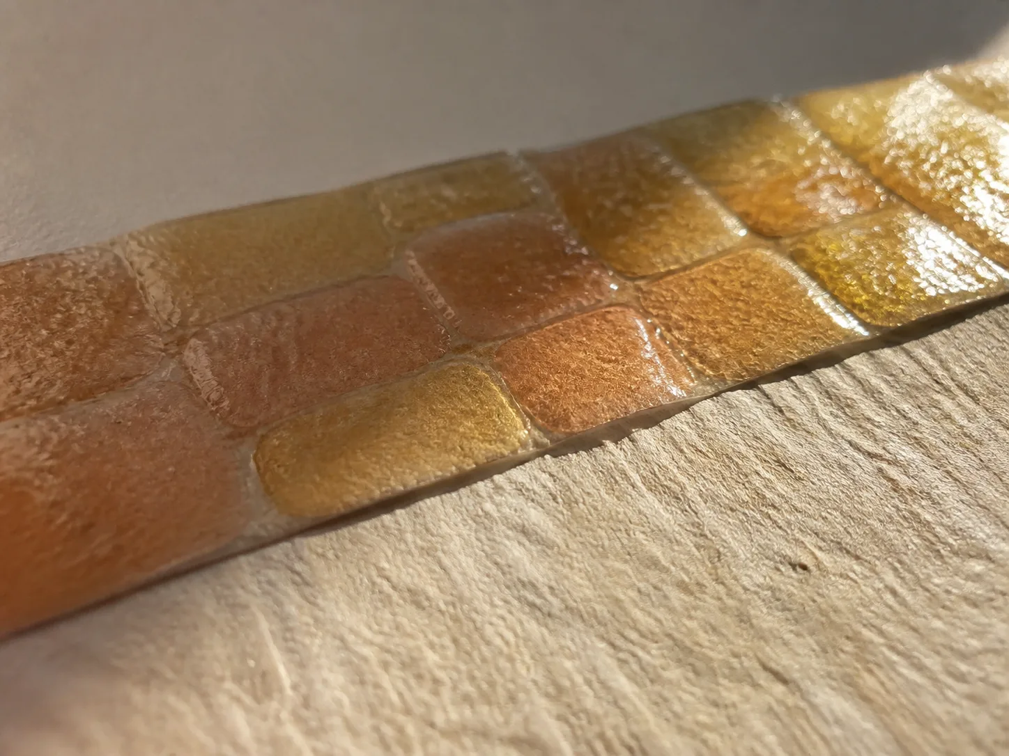 Macadamia Integrifolia Seed Oil and a skin-layer absorption visual